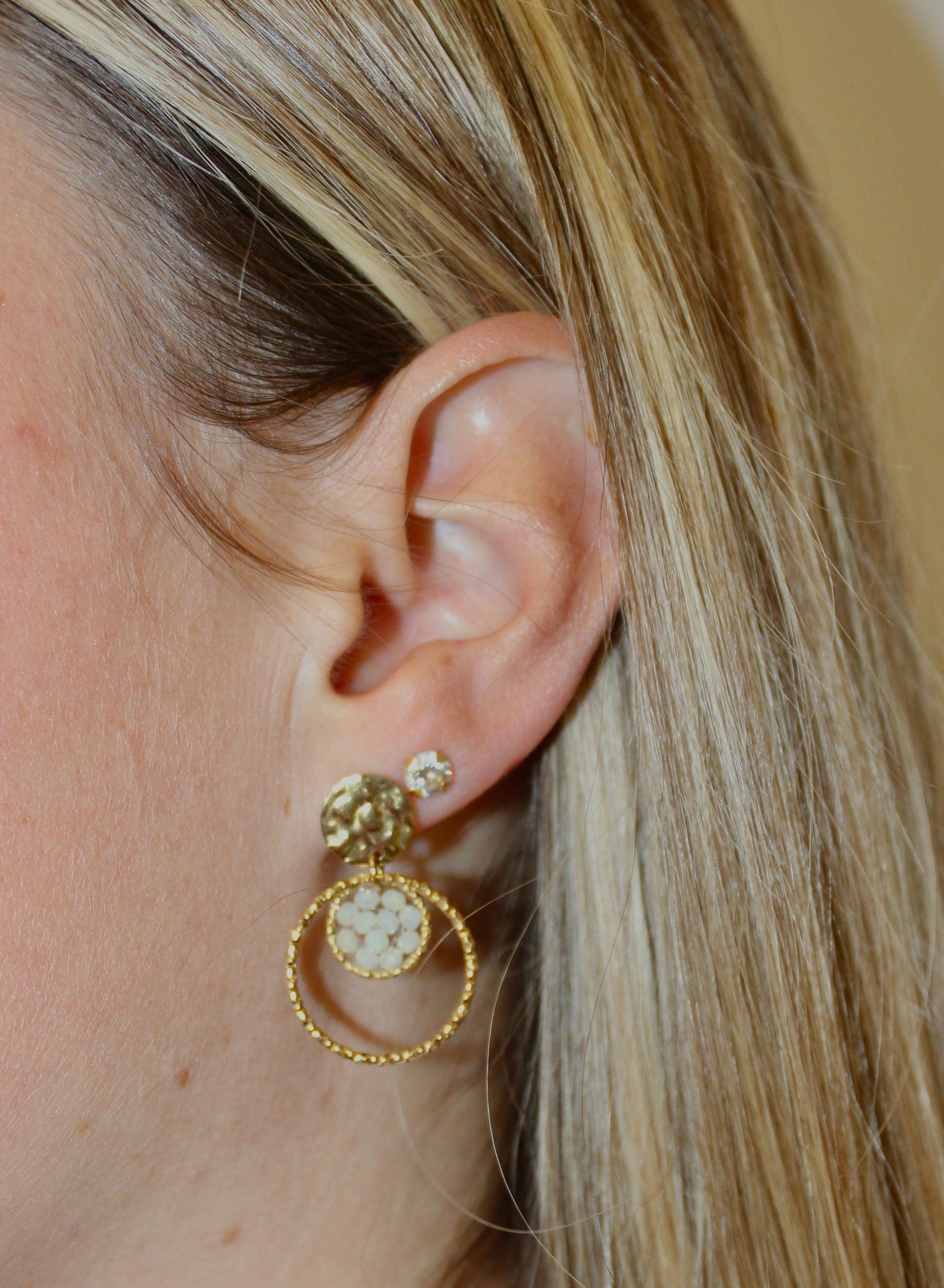 Boucles d’oreilles déesse Éris bijou acier inoxydable fait main