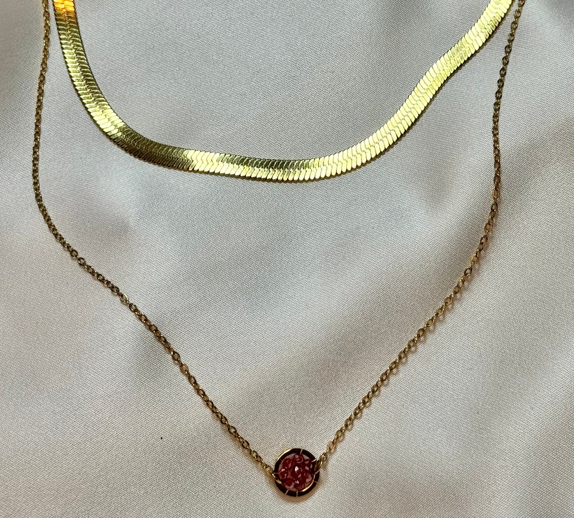 Collier déesse Nyx bijou acier inoxydable fait main